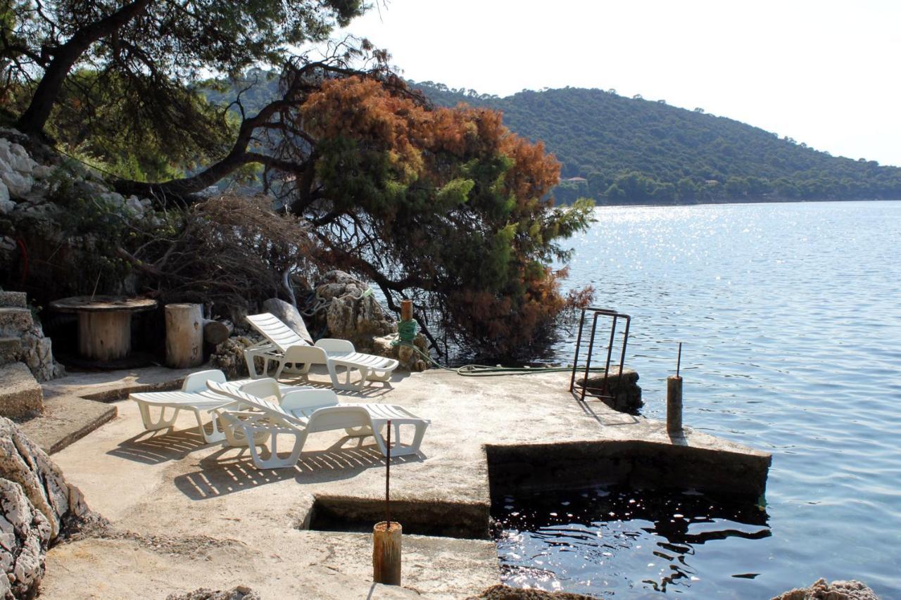Apartments By The Sea Ubli, Lastovo - 8354 Uble Ngoại thất bức ảnh