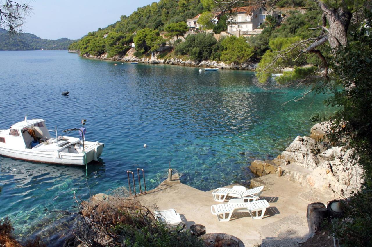 Apartments By The Sea Ubli, Lastovo - 8354 Uble Ngoại thất bức ảnh