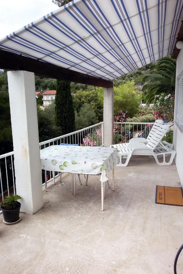 Apartments By The Sea Ubli, Lastovo - 8354 Uble Ngoại thất bức ảnh