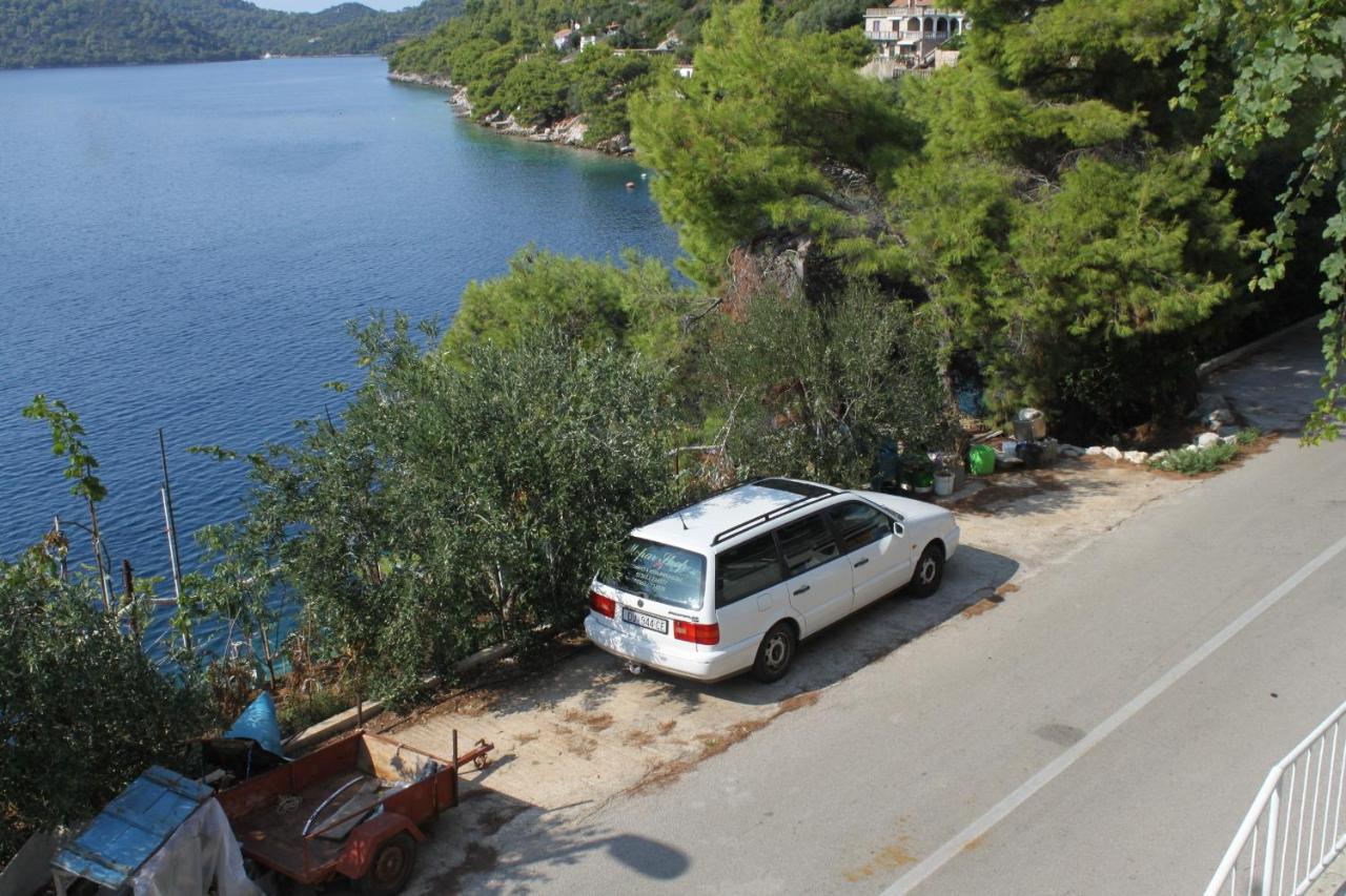 Apartments By The Sea Ubli, Lastovo - 8354 Uble Ngoại thất bức ảnh