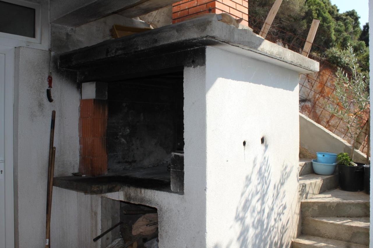 Apartments By The Sea Ubli, Lastovo - 8354 Uble Ngoại thất bức ảnh