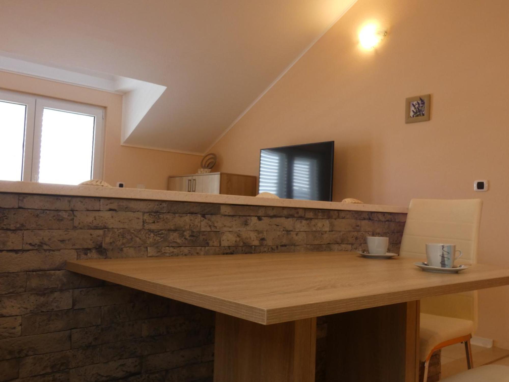 Apartments By The Sea Ubli, Lastovo - 8354 Uble Phòng bức ảnh